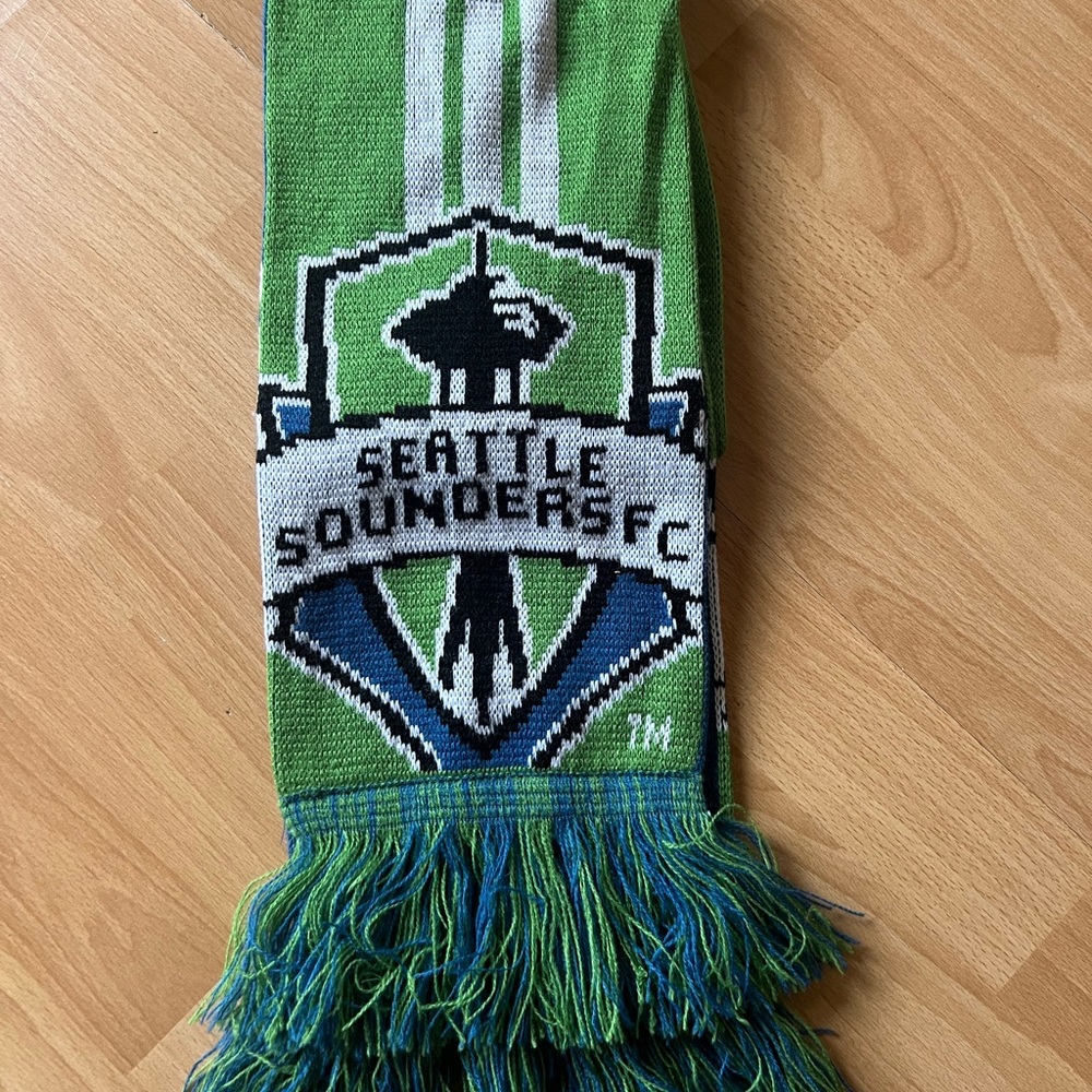 Seattle Sounders FC Knit Scarf - Green & Blue
